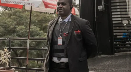 seguranca-condominios-scaled-q9lok777npxvv5w5vzx1cu02k2ffma7gjfncsq4mng